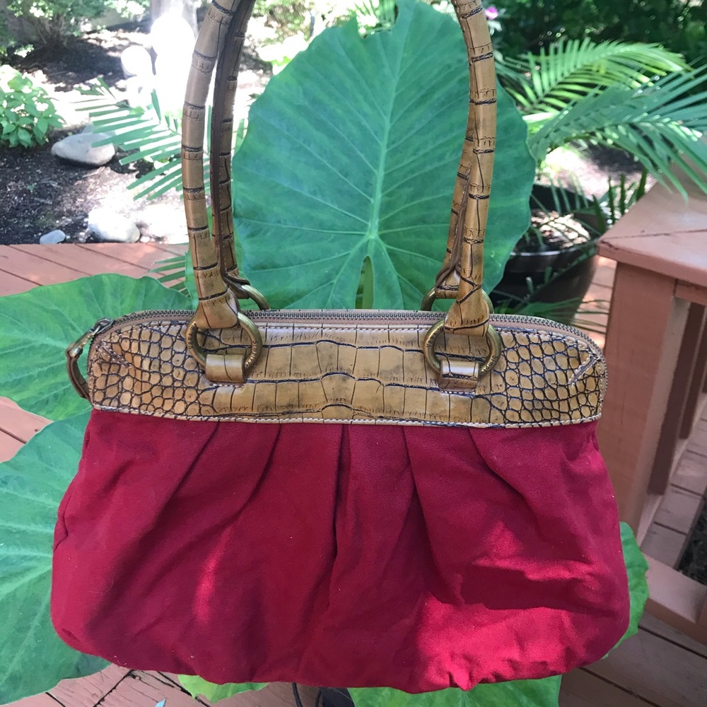 Vera Wang Bag